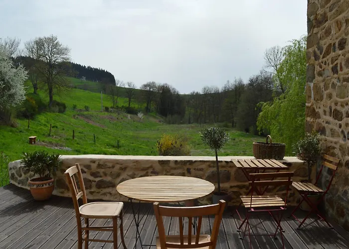 בית נופש La Fabrique Du Roncon Saint-Bonnet-le-Troncy